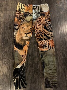 Freeze woman’s Animal Face Leggings - Brown, Tan, Black